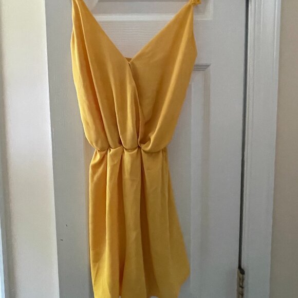 Yellow Lush Lace Strap Romper - Size Small - Picture 2 of 6